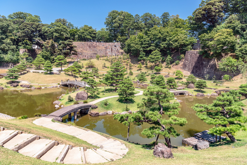 東京勤務 庭師 造園工 植木職人 採用情報 造園 庭 植木の事なら株式会社小林造園