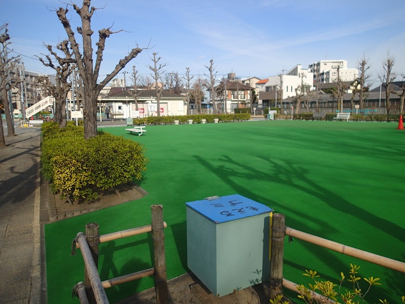 新宿交通公園の施設更新工事その１