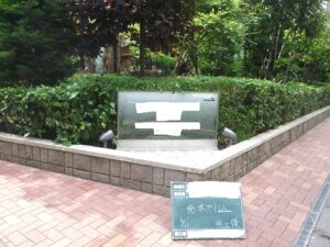 低木と地被類が元気です!(^^)!
